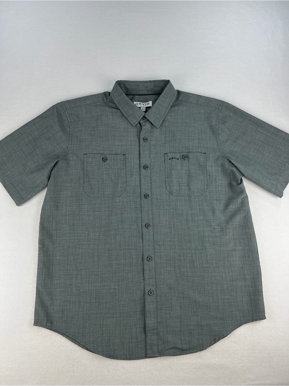 Orvis Short-Sleeve Button-Down Shirt in Gray